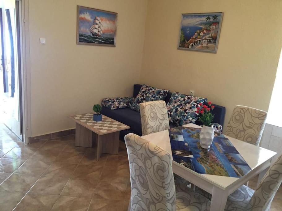 Apartment Terazza Di Ljuta Котор Екстериор снимка