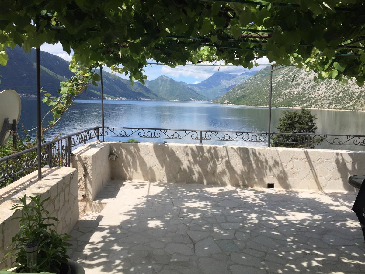 Apartment Terazza Di Ljuta Котор Екстериор снимка